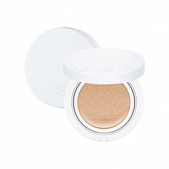 Увлажняющий стойкий кушон 02 Magic Cushion Moist Up SPF50+/PA+++ 02